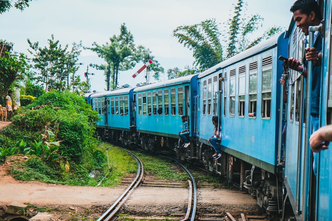 gaya dhanbad local train number