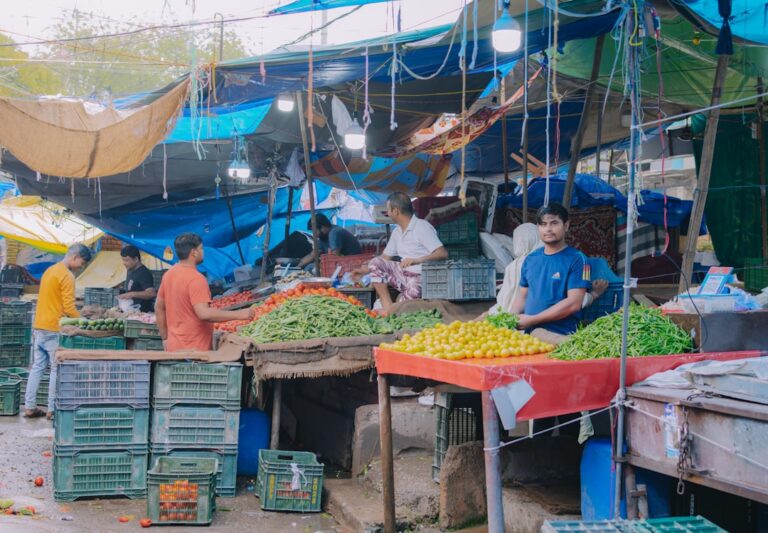local market in bodh gaya