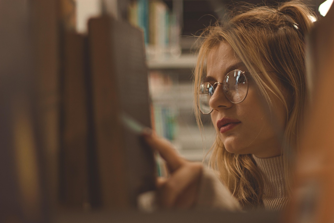 Inside evaluating local information: notes, examples and checks